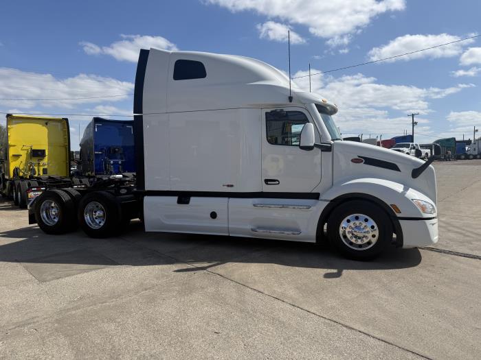 2024 Peterbilt 579-29