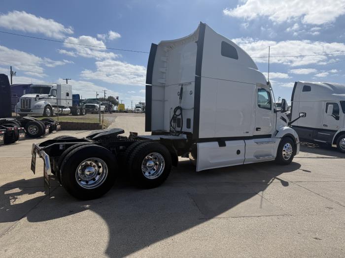 2024 Peterbilt 579-33