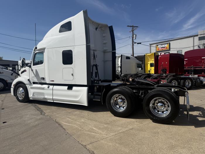 2024 Peterbilt 579-42