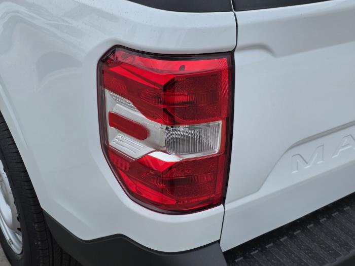 2026 Ford Maverick-12