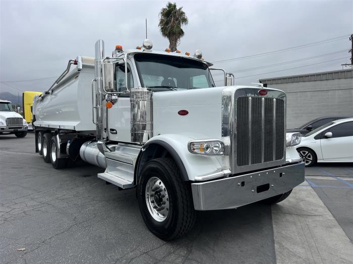 2026 Peterbilt 589-4