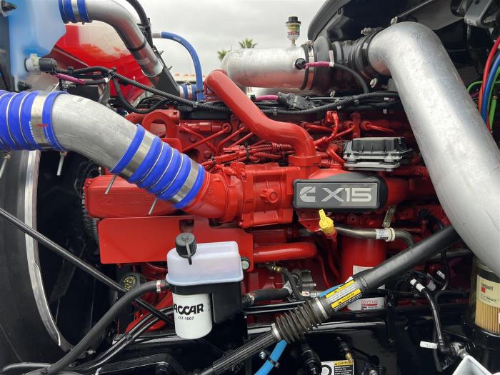 2026 Peterbilt 589-16