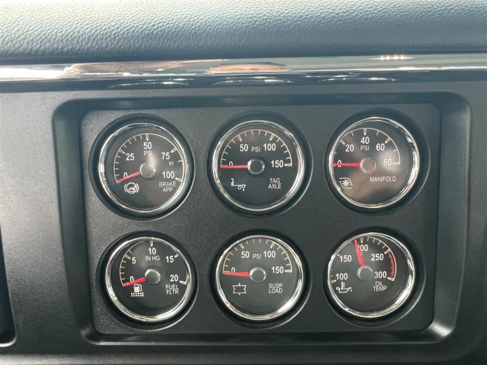 2026 Peterbilt 589-34