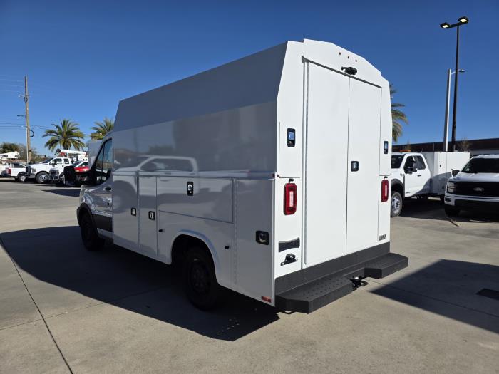 2025 Ford Transit-350-7