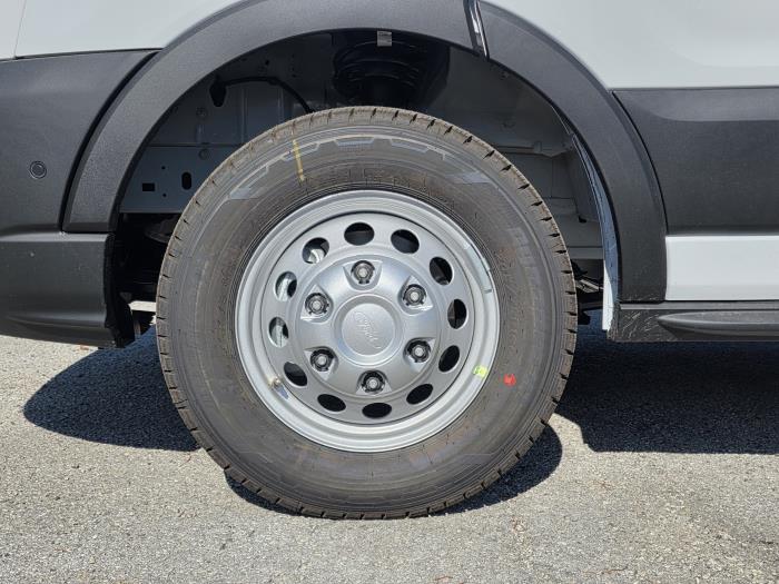 2026 Ford Transit 350 HD-8