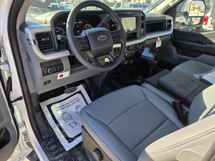 2026 Ford F-550-25