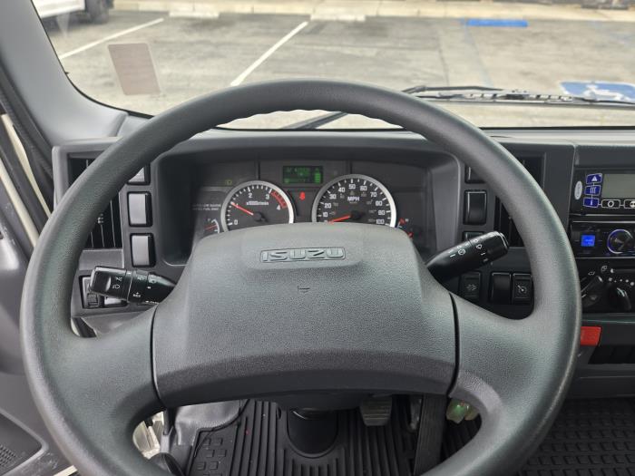 2018 Isuzu NPR-HD-10