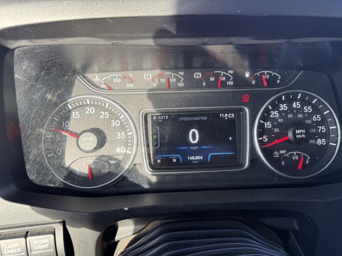 2021 International MV607-8