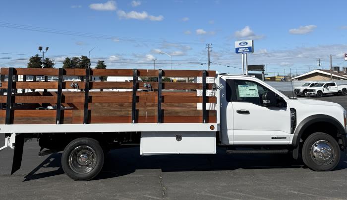 2024 Ford F-550-8