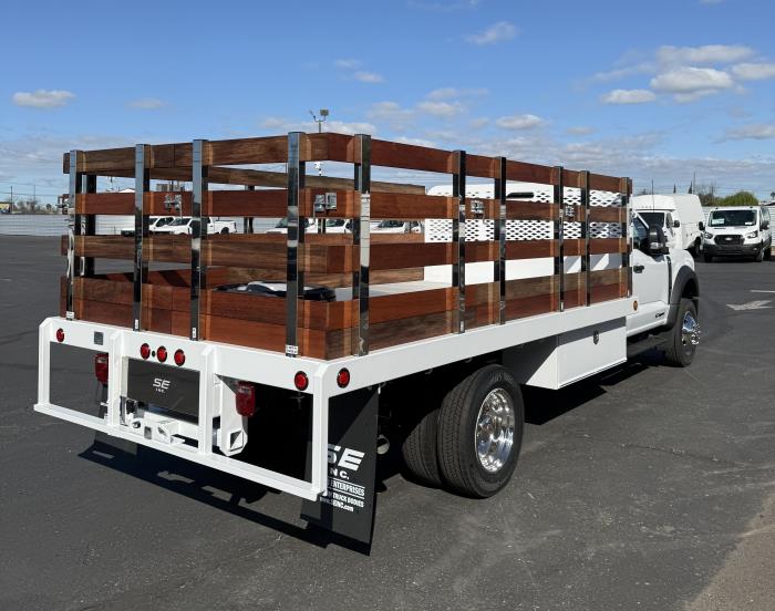 2024 Ford F-550-1
