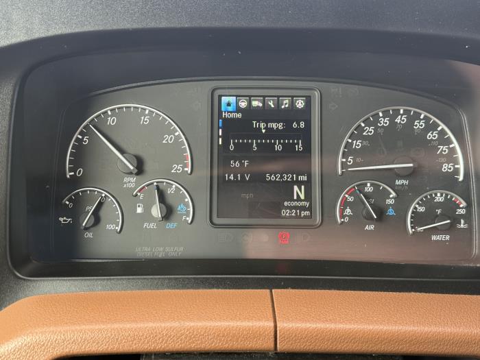 2022 Freightliner Cascadia-9