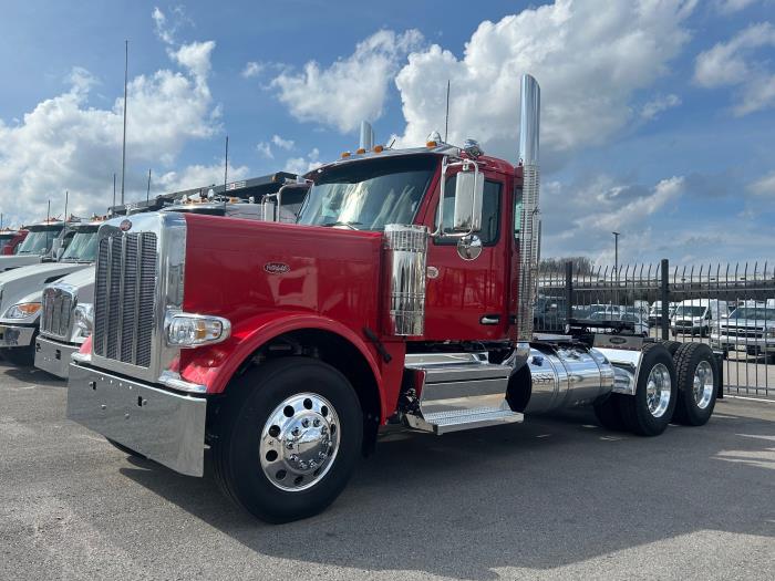 2027 Peterbilt 589-0