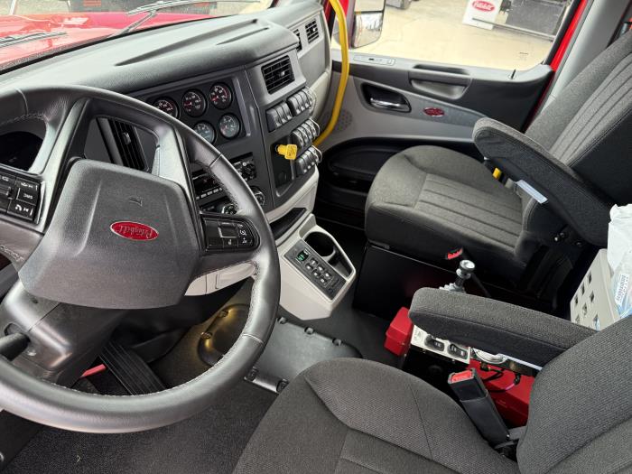 2026 Peterbilt 567-9