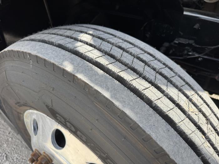 2022 Freightliner Cascadia-11