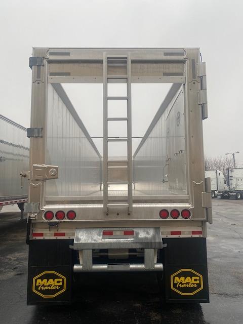 2026 Mac Moving Floor-8