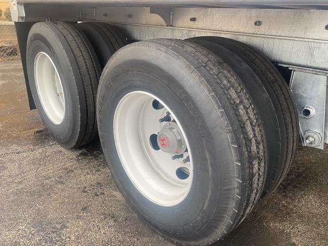 2026 Mac Moving Floor-14