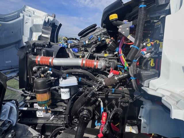 2026 Peterbilt 548-11