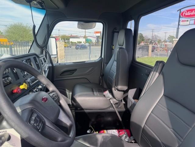 2026 Peterbilt 548-13