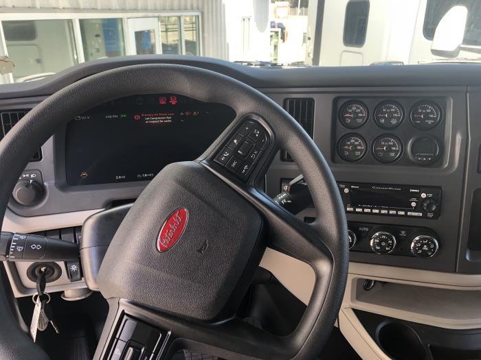 2024 Peterbilt 579-7