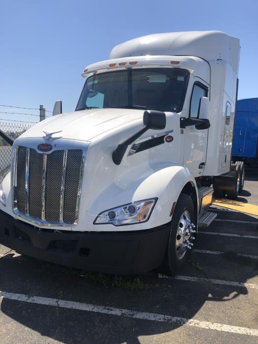 2024 Peterbilt 579-0