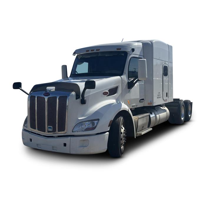 2022 Peterbilt 579 - image 1
