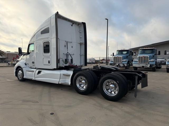 2022 Kenworth T680-3