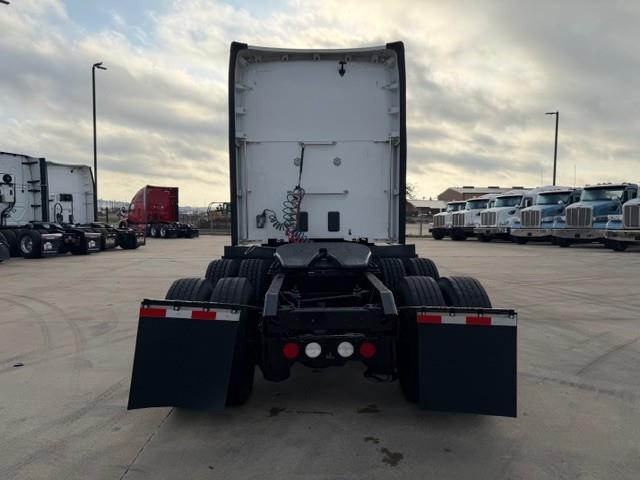 2022 Kenworth T680-5