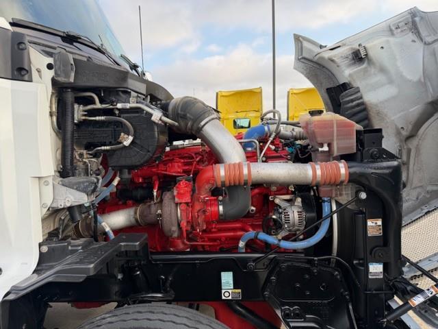 2022 Kenworth T680-15
