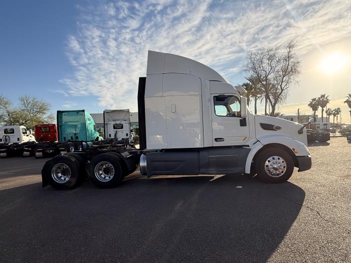 2020 Peterbilt 579-5