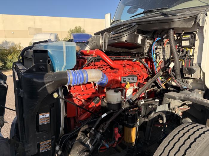 2020 Peterbilt 579-7