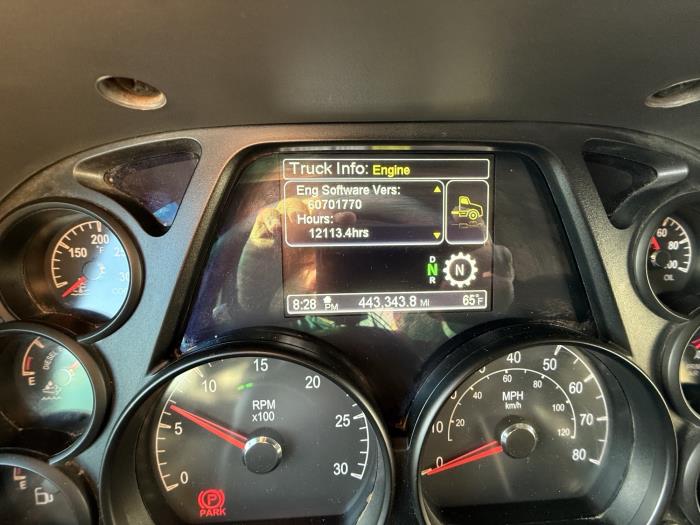 2020 Peterbilt 579-10