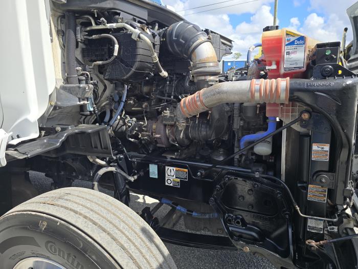 2021 Peterbilt 579-19