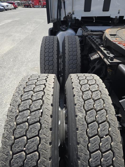 2021 Peterbilt 579-22