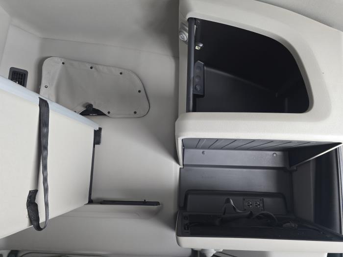 2021 Peterbilt 579-10