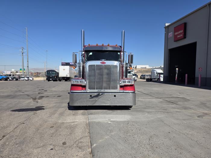 2027 Peterbilt 589-2