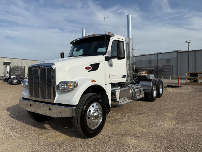 2027 Peterbilt 567-2