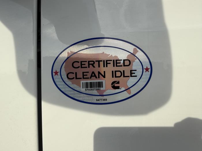 2027 Peterbilt 567-27