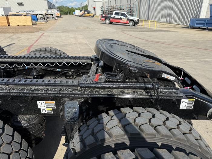 2027 Peterbilt 567-20