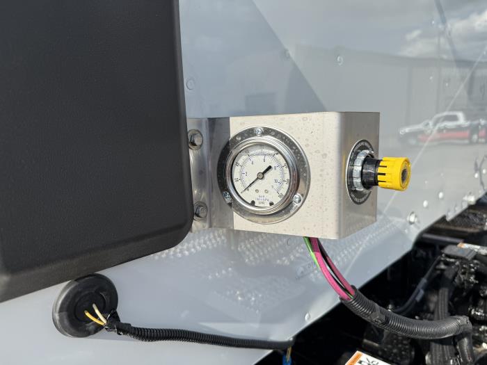 2027 Peterbilt 567-26