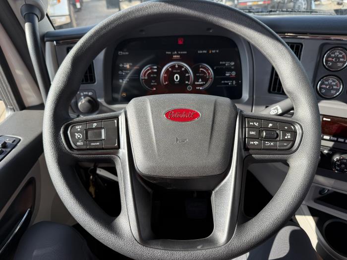 2027 Peterbilt 567-36