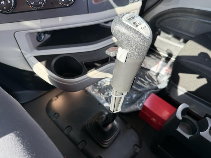 2027 Peterbilt 567-42