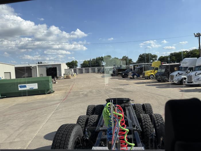 2027 Peterbilt 567-44