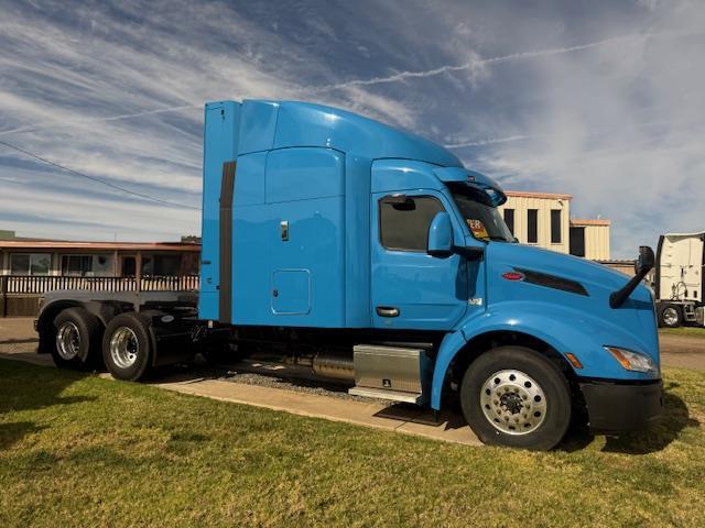 2025 Peterbilt 579-2