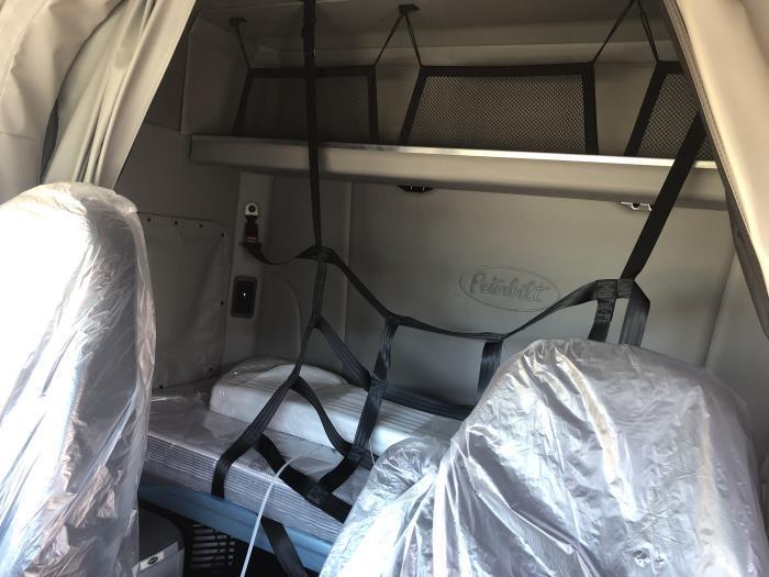 2025 Peterbilt 579-7