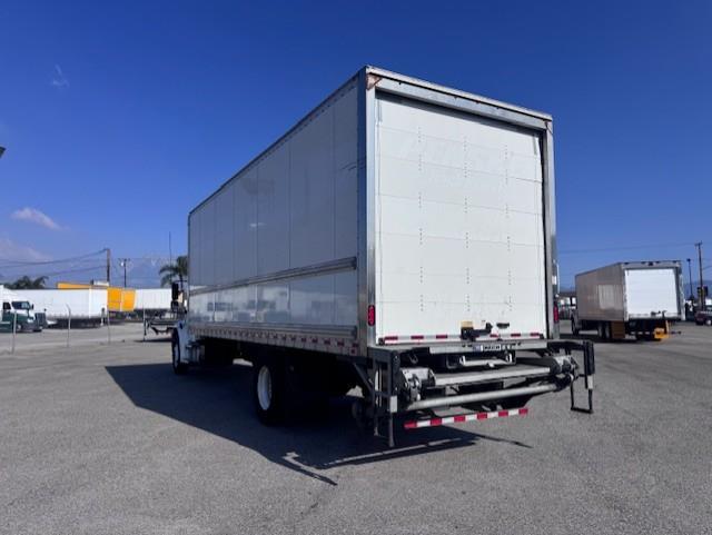 2022 Freightliner Business Class M2 106-6