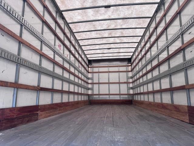 2022 Freightliner Business Class M2 106-8