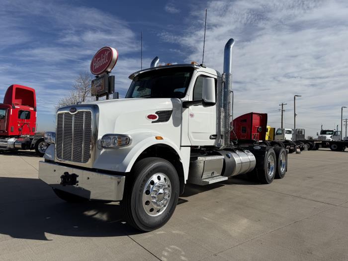 2027 Peterbilt 567-1