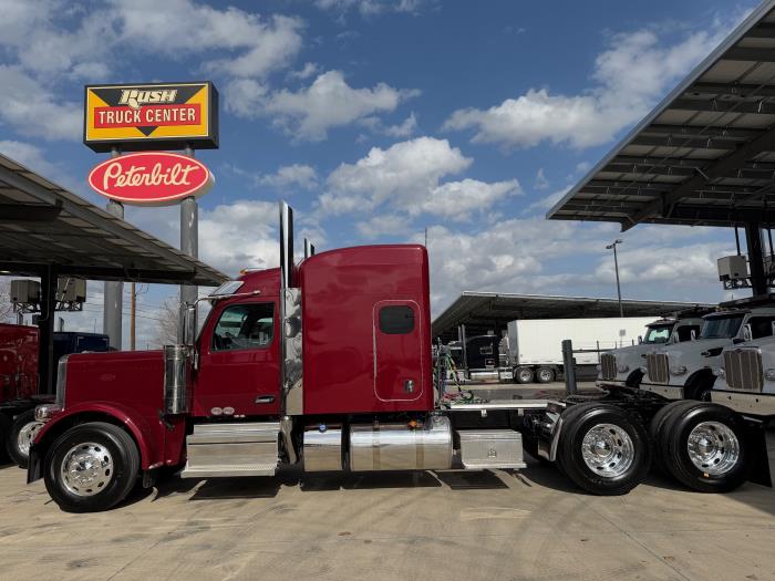 2027 Peterbilt 589-2