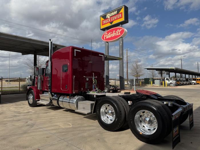 2027 Peterbilt 589-3