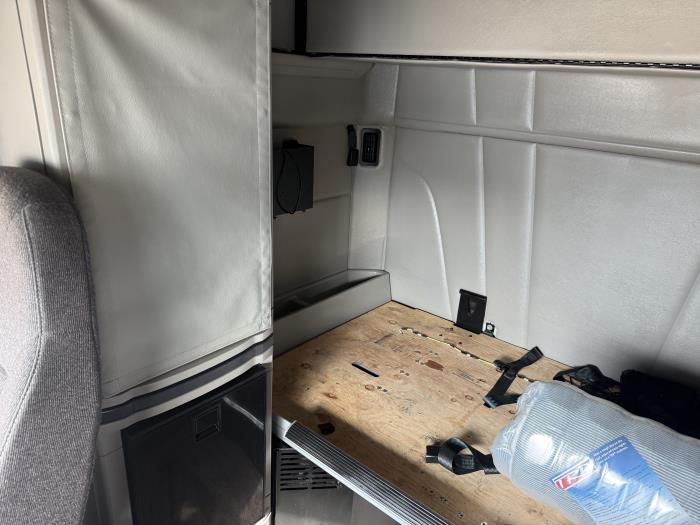 2024 Peterbilt 579-11